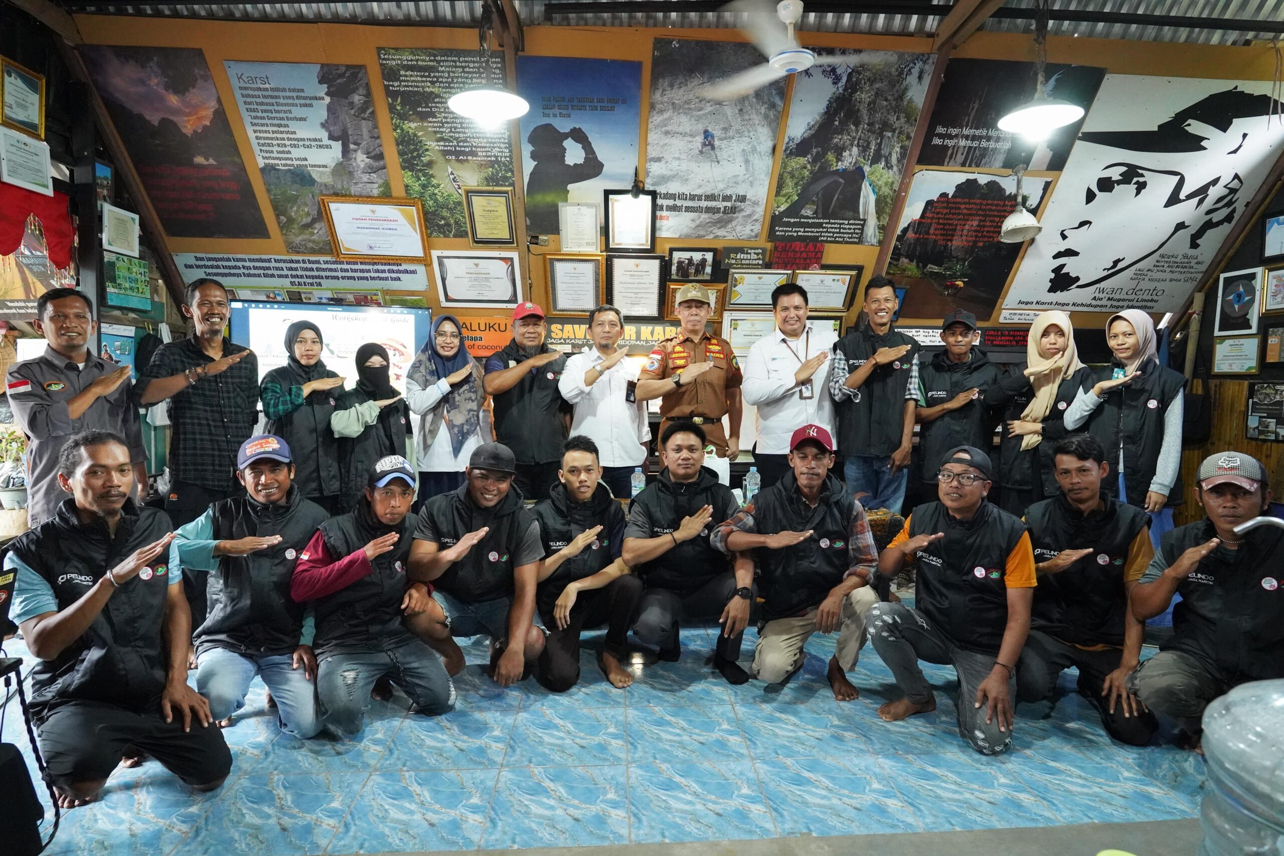 Foto Bersama Workshop Local Guide