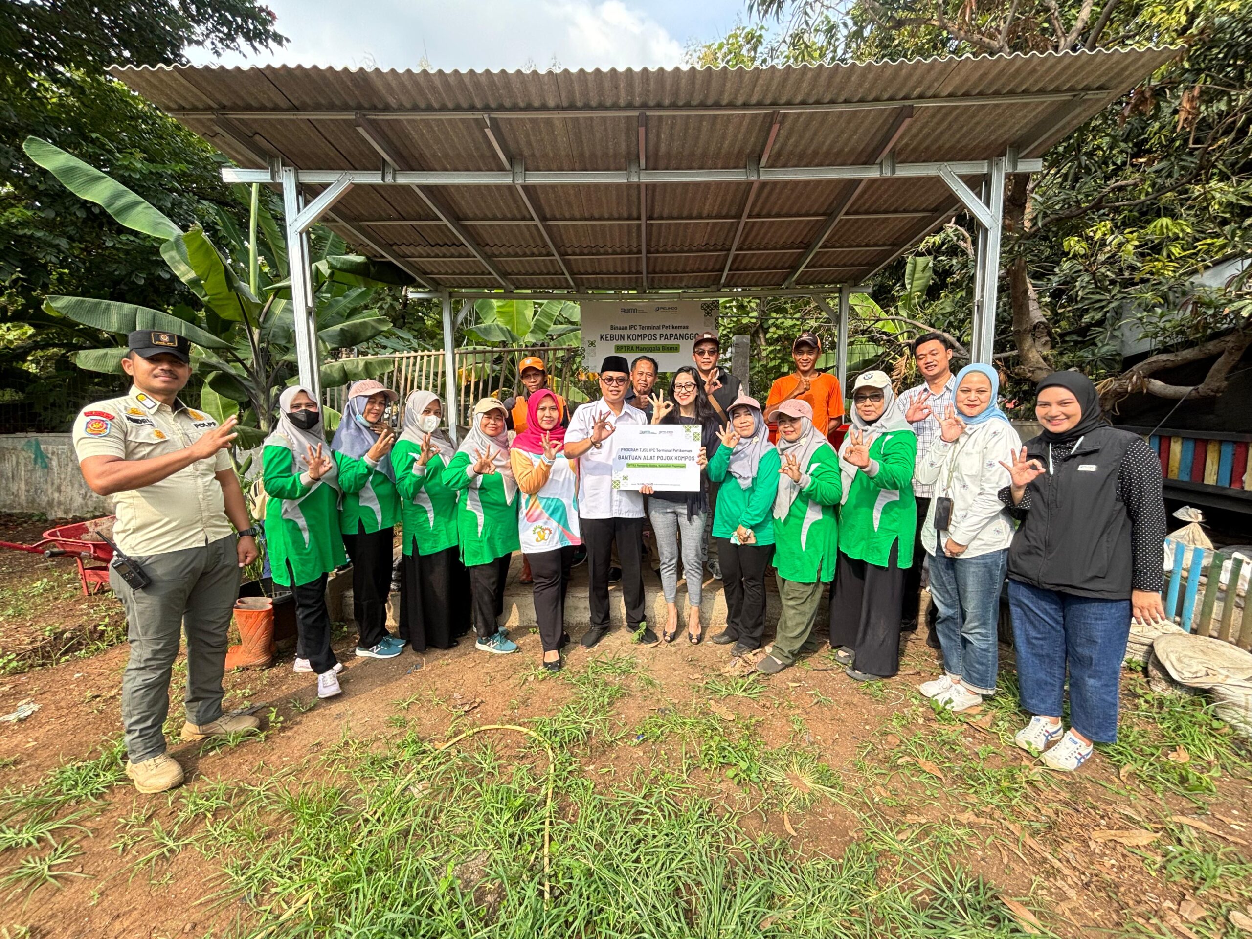 IPC TPK FASILITASI PENGELOLAAN SAMPAH JADI KOMPOS LEWAT KEBUN KOMPOS PAPANGGO