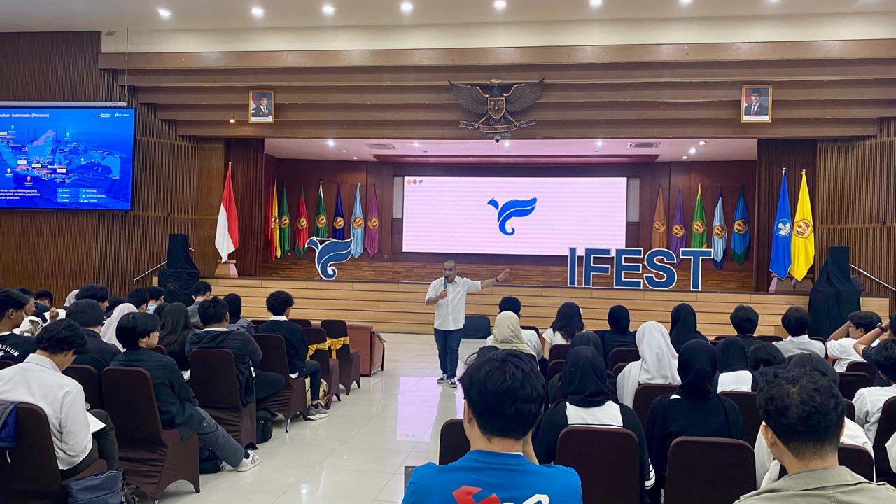 ILCS-Hadir-di-Hackathon-IFest-2025-Universitas-Padjadjaran.jpg