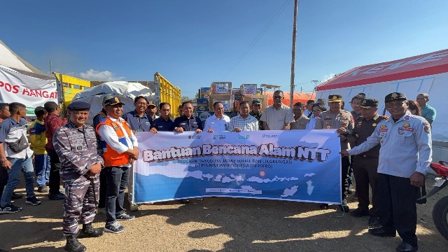 Bantuan-Pelindo-untuk-Masyarakat-NTT.jpeg